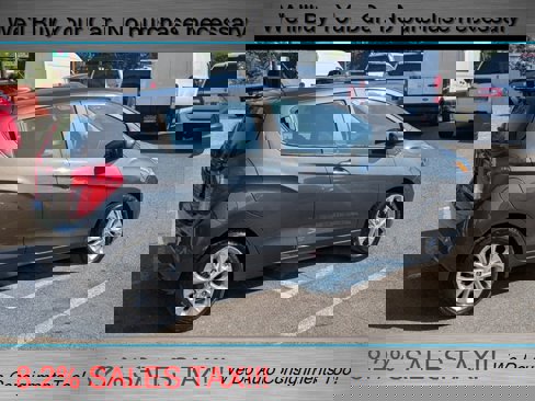 Used 2022 Chevrolet Spark LT image 3