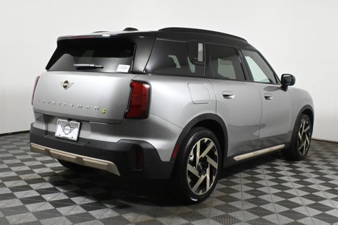 Used 2025 MINI Cooper Countryman SE w/ Comfort Package Max image 7