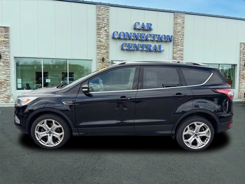 Used 2018 Ford Escape Titanium w/ Ford Safe & Smart Package image 2