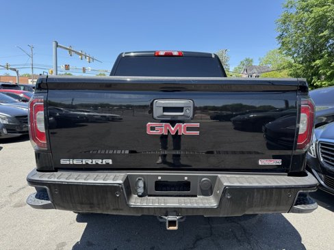 Used 2018 GMC Sierra 1500 SLT w/ All Terrain Package image 7