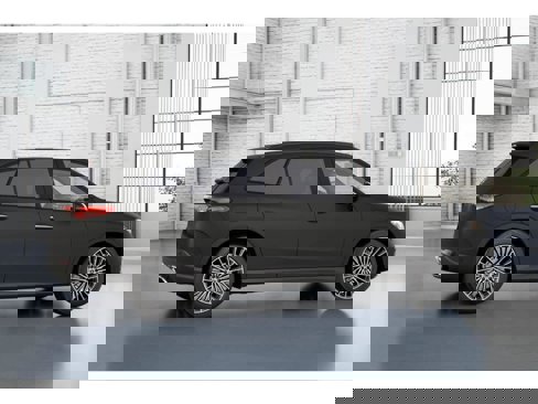 New 2025 Mercedes-Benz GLC 300 image 17