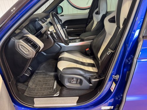 Used 2017 Land Rover Range Rover Sport SVR image 18