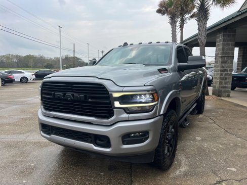 Used 2020 RAM 2500 Laramie w/ Night Edition image 13