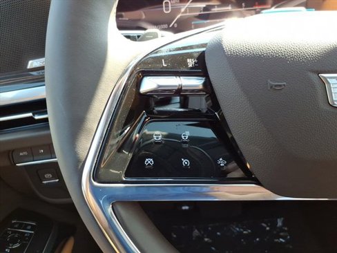 New 2026 Cadillac Escalade Luxury w/ Touring Package image 34