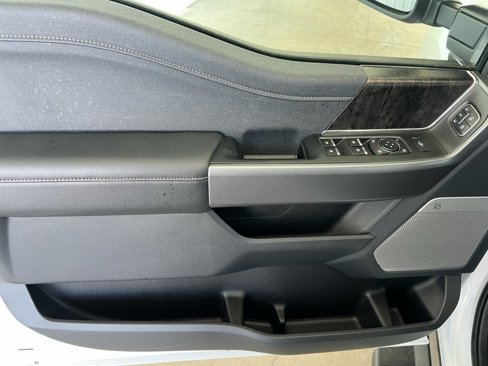 New 2025 Ford F350 Lariat w/ FX4 Off-Road Package image 8