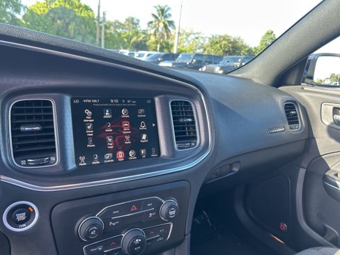 Used 2016 Dodge Charger SXT w/ Rallye Group image 11