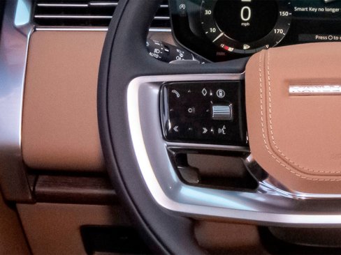New 2025 Land Rover Range Rover SE image 15