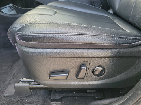 Certified 2023 Hyundai Santa Fe SEL Premium image 14