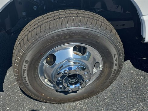New 2026 Ford F350 XLT image 10