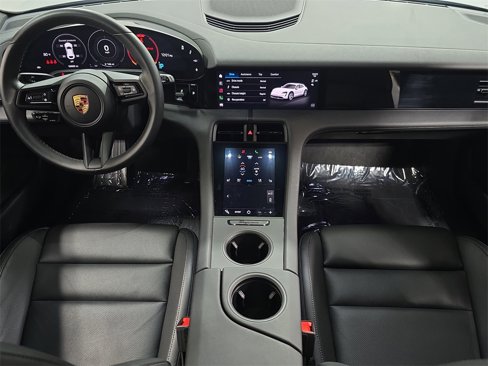 Certified 2024 Porsche Taycan 4 Cross Turismo image 13