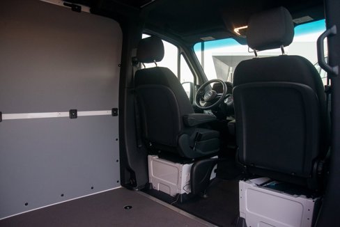 Used 2025 Mercedes-Benz Sprinter 2500 image 38