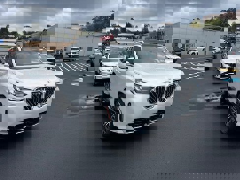 New 2026 BMW X3 xDrive30 w/ Premium Package image 1