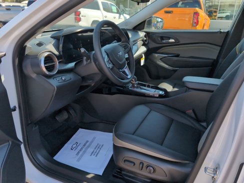 New 2025 Chevrolet Trax ACTIV w/ Driver Confidence Package image 8