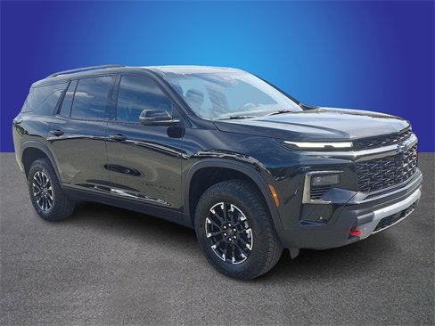Used 2026 Chevrolet Traverse Z71 image 2