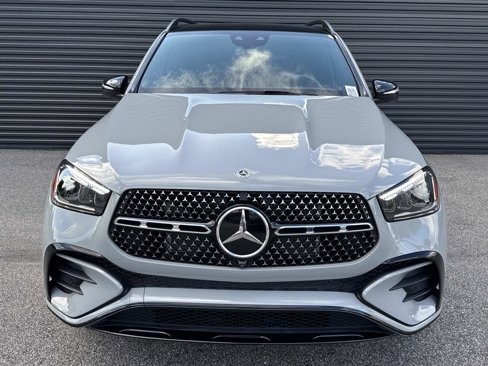 Used 2025 Mercedes-Benz GLE 450e 4MATIC image 6
