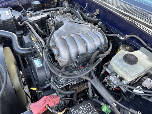Used 2001 Toyota 4Runner SR5 image 37