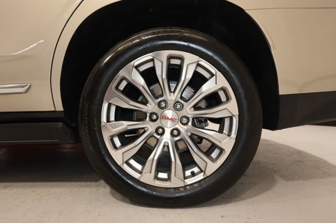 Certified 2024 GMC Yukon Denali w/ Denali Reserve Package image 39