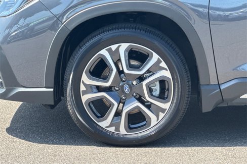 Used 2024 Subaru Ascent Touring image 33