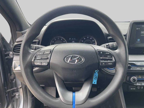 Used 2019 Hyundai Veloster 2.0 image 11
