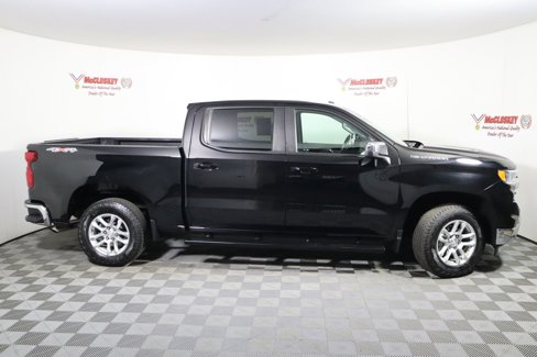 Used 2022 Chevrolet Silverado 1500 LT image 4