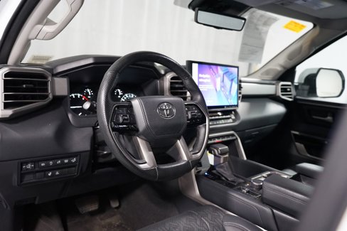 Used 2022 Toyota Tundra Limited image 7