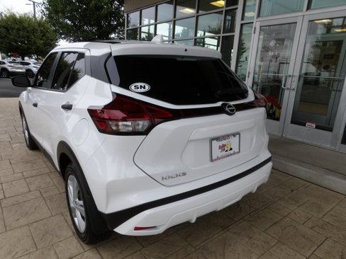 Certified 2024 Nissan Kicks S image 5