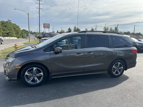 Used 2018 Honda Odyssey Touring image 4