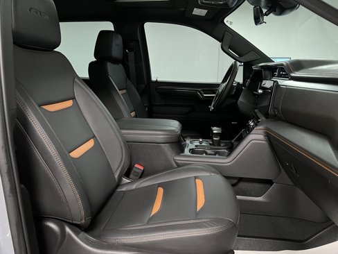Used 2024 GMC Sierra 1500 AT4 w/ Technology Package image 69