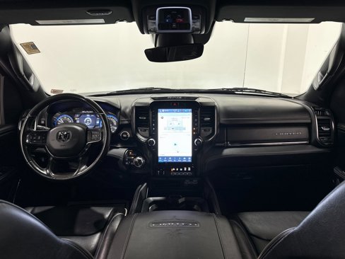 Used 2022 RAM 1500 Limited w/ Body-Colour Bumper Group image 2