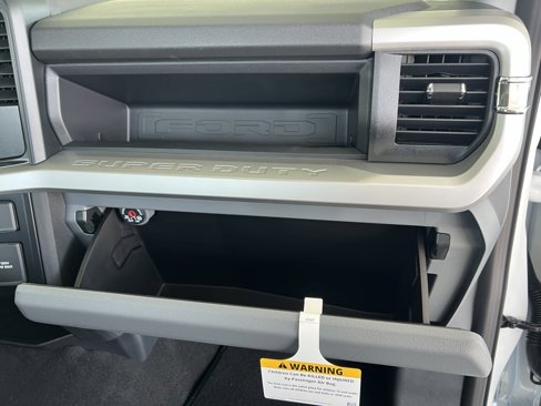 New 2026 Ford F250 4x4 Crew Cab Super Duty image 24