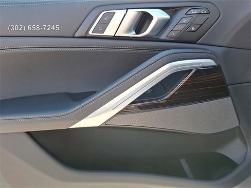 Used 2025 BMW X6 M60i w/ Parking Assistance Package image 11