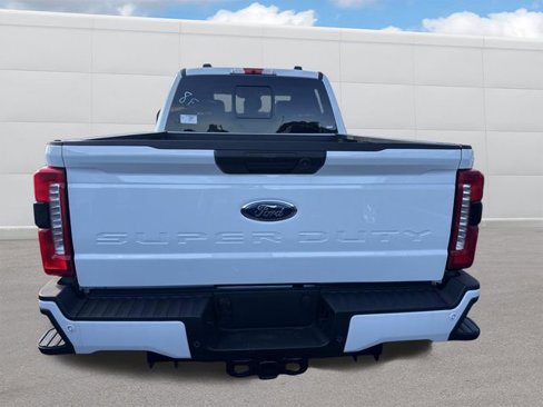 New 2026 Ford F250 4x4 Crew Cab Super Duty image 3