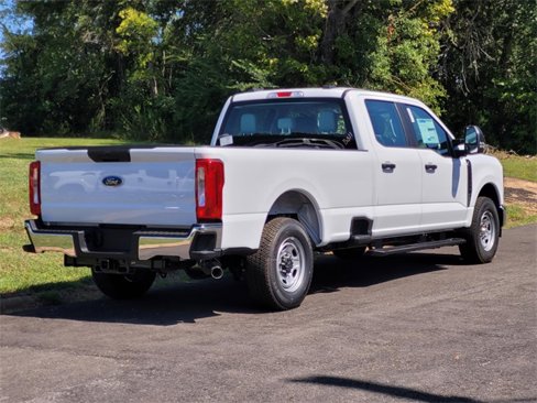 New 2026 Ford F250 XL image 3