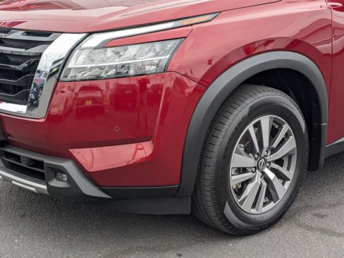 Certified 2022 Nissan Pathfinder SL image 9