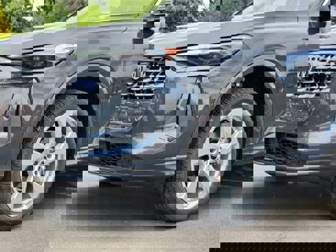 New 2025 Audi Q5 Premium Plus image 8