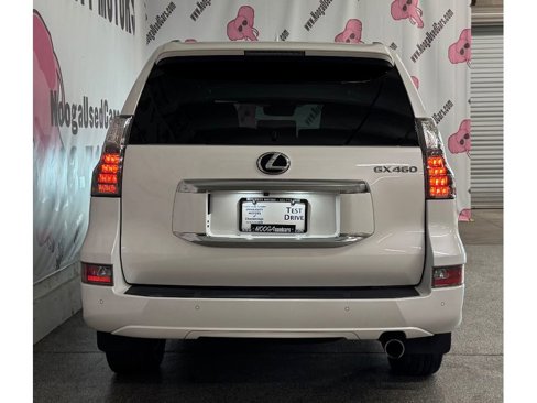 Used 2022 Lexus GX 460 Premium image 12