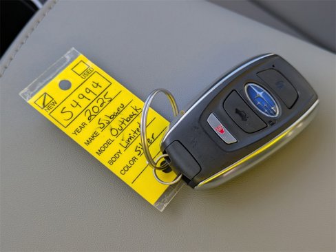 New 2025 Subaru Outback Limited image 30
