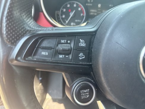 Used 2020 Alfa Romeo Stelvio Ti w/ Active Blind Spot Package image 13