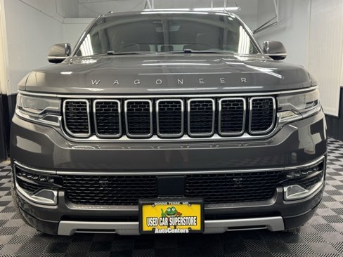 Used 2022 Jeep Wagoneer Series II w/ Premium Group I image 2