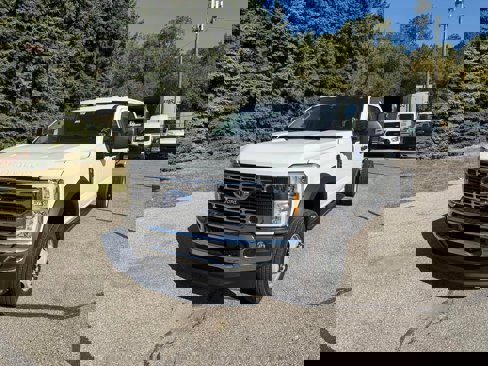 New 2026 Ford F550 4x4 Crew Cab image 1