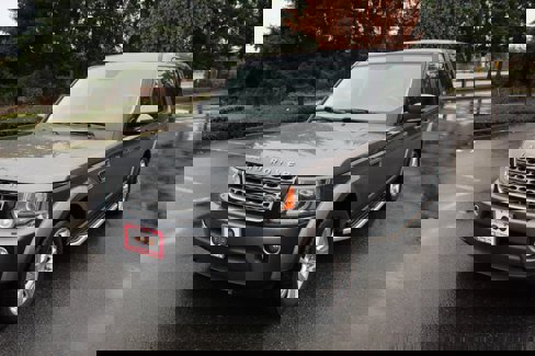 Used 2015 Land Rover LR4 HSE image 1