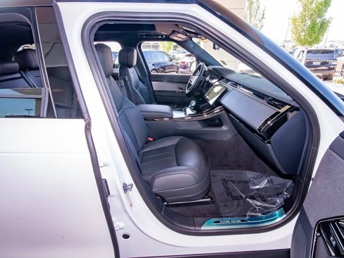 New 2025 Land Rover Range Rover Sport Dynamic SE image 41