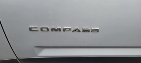 Used 2012 Jeep Compass Sport image 4