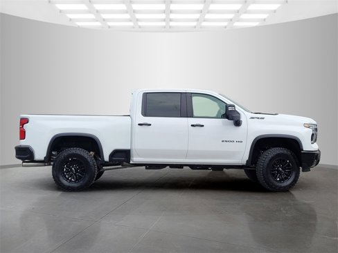 New 2026 Chevrolet Silverado 2500 ZR2 w/ LPO, Dark Essentials Package image 3