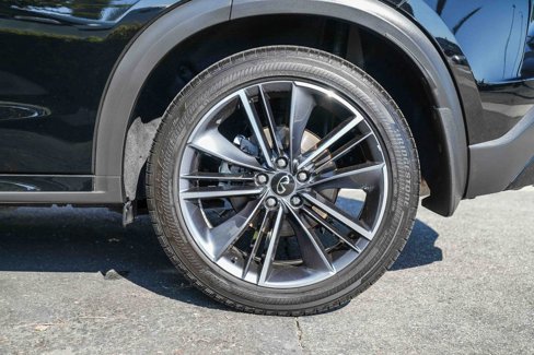 Certified 2024 INFINITI QX55 Luxe w/ Cargo Package image 10
