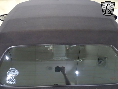 Used 2005 Chevrolet Corvette Convertible w/ Preferred Equipment Group image 10