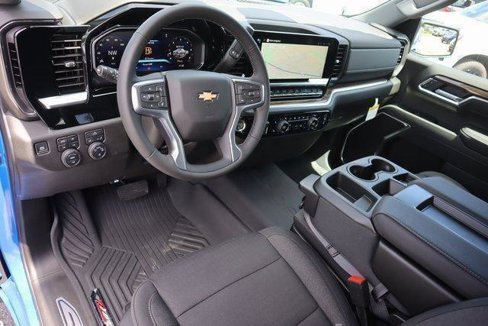 New 2026 Chevrolet Silverado 1500 LT w/ Z71 Off-Road Package image 9