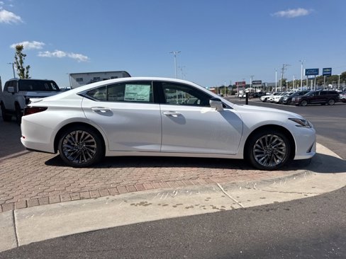 New 2025 Lexus ES 350 Luxury image 8