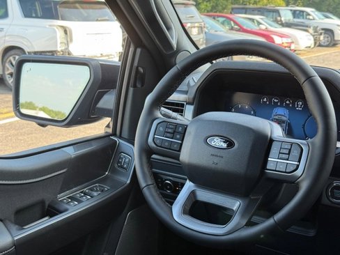 New 2025 Ford F150 Lariat image 10