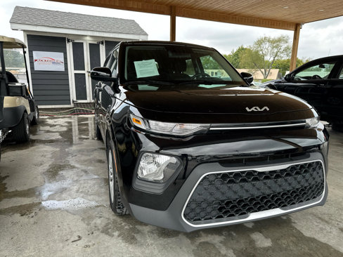 Used 2022 Kia Soul LX image 17